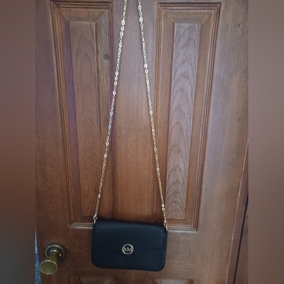 Handbags - Elegant Black Chain Shoulder Bag